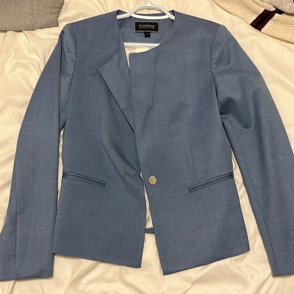 Blue Blazer - Picture 1 of 2
